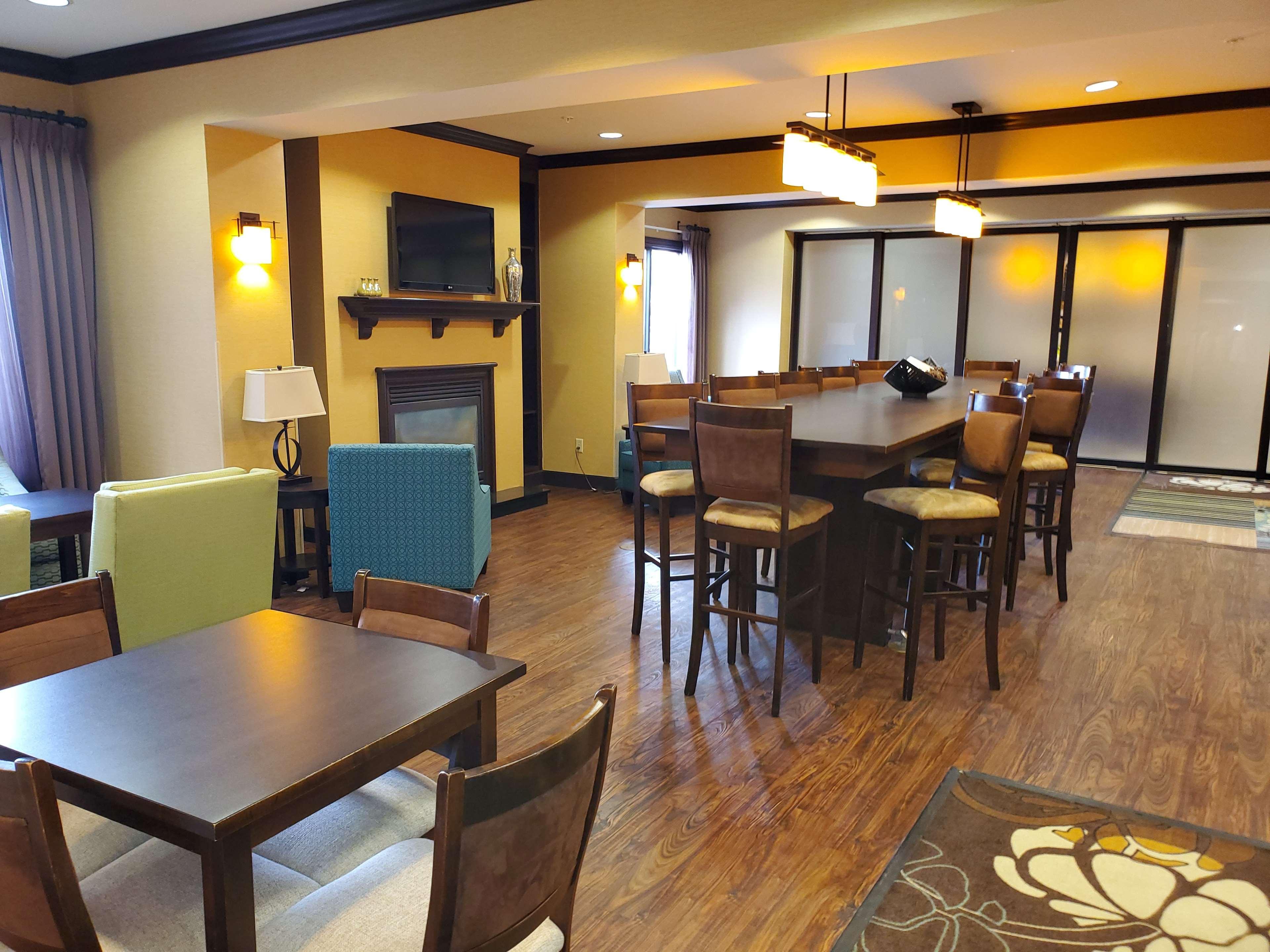 Hampton Inn Stow Εξωτερικό φωτογραφία