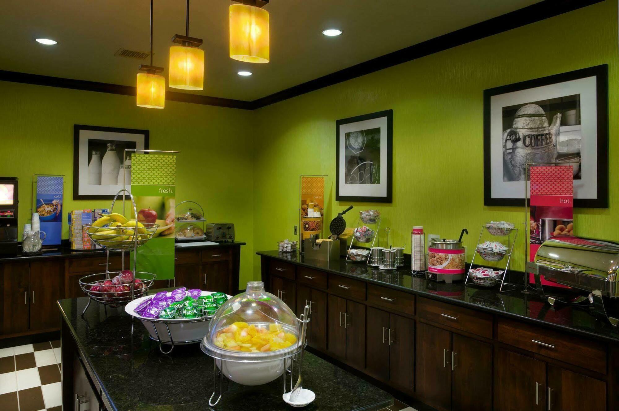 Hampton Inn Stow Εξωτερικό φωτογραφία