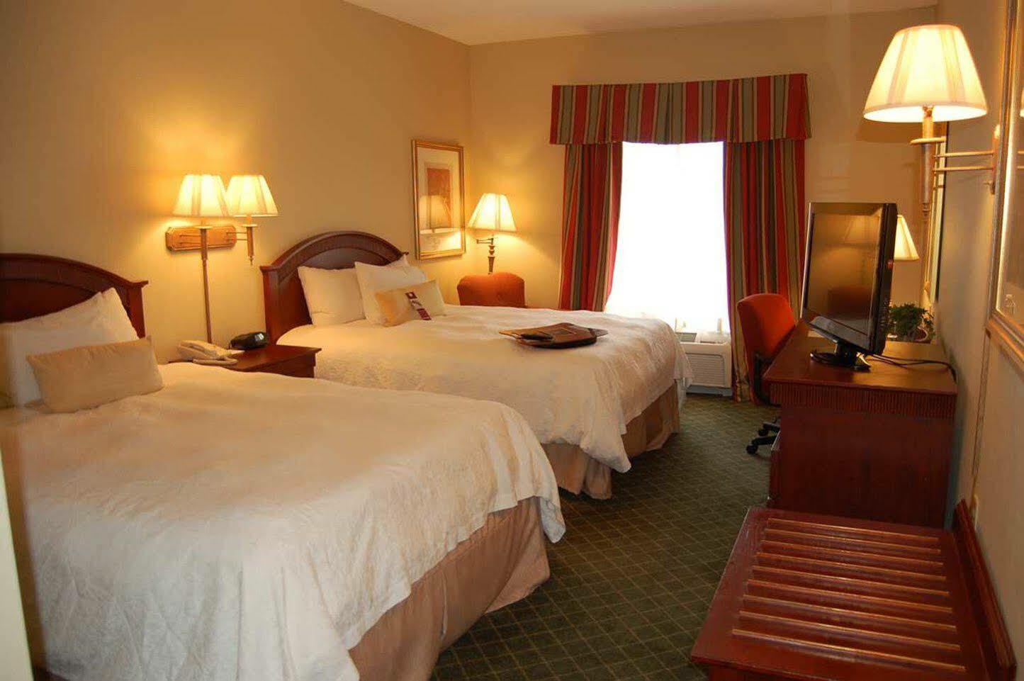 Hampton Inn Stow Εξωτερικό φωτογραφία